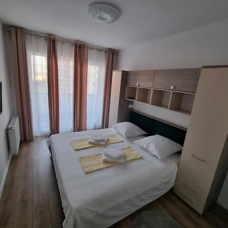 דירות בראשוב Casa Ta La Munte מראה חיצוני תמונה